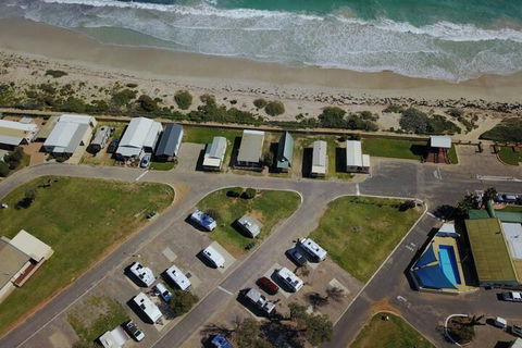 Sunset Beach Holiday Park - NT Tourism 3