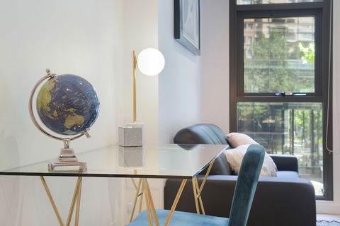 City Luxury Home Hotel Living In The Sydney CBD - NT Tourism 1