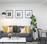 CANBERRA CHIC-Hosted by L'Abode - NT Tourism