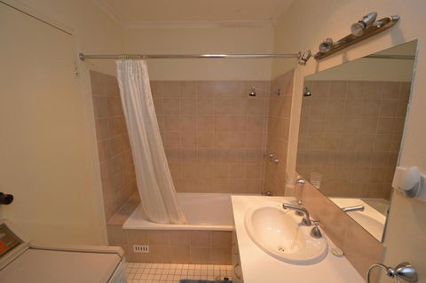 Kirwan 32 - Accommodation NT 4