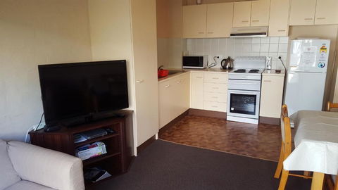 Kirwan Apartments 7 - Accommodation NT 1