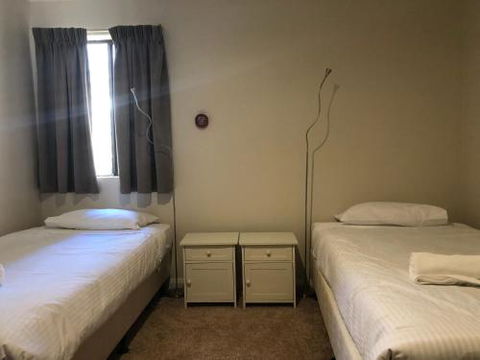 Kirwan 22 - Accommodation NT 4