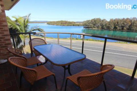 Braemar 7 On The Lake! - Accommodation NT 0