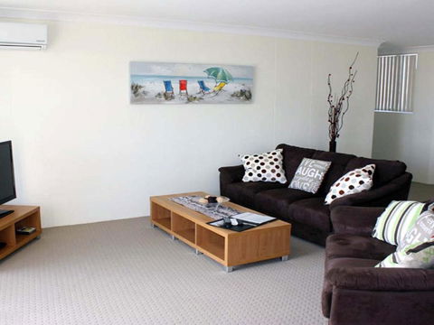 Beachpoint 403 On The Beach! - Accommodation NT 1