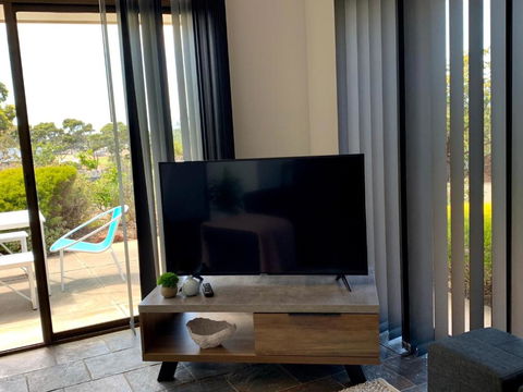 Nepean View - Accommodation NT 6