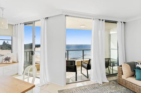 Beachpoint Unit 503 28 North Street Forster - Accommodation NT 4