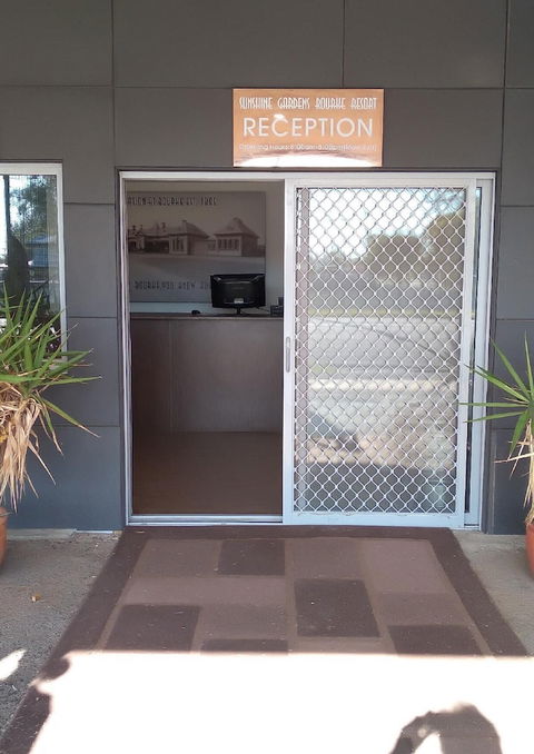Sunshine Gardens Bourke Resort - NT Tourism 5