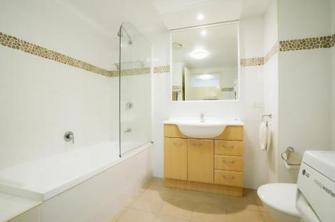 The Marina Unit 310 2 Little Street Forster - Accommodation NT 6