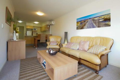 The Marina Unit 310 2 Little Street Forster - Accommodation NT 4