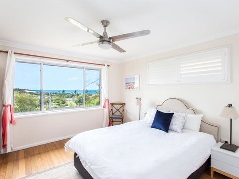 Easy Living At 14 Daphne Street - Accommodation NT 2