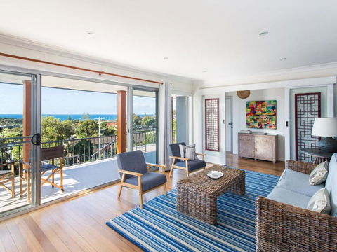 Easy Living At 14 Daphne Street - Accommodation NT 3
