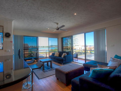 Champagne Court 10 - Accommodation NT 1