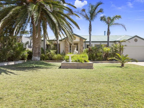 DIAMOND BAY RETREAT SORRENTO - Accommodation NT 5