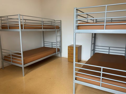 Roey Backpackers & Party Bar - Accommodation NT 3