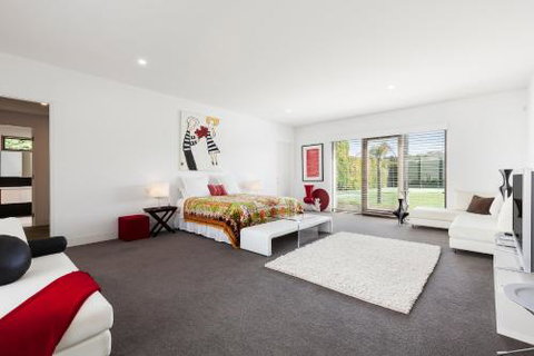 Franklin House - Accommodation NT 6