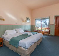 Acheron Valley Lakefront Cottages - Accommodation NT