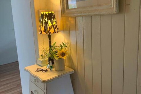 Hilltop Gallery - Accommodation NT 1