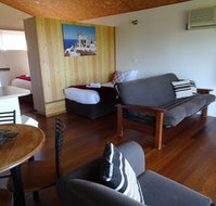 22 Korora Palms 1 Bedroom Bure - Accommodation NT