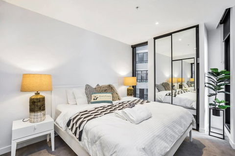FV Iconic Designer APT, Parking, Near CBD Qfv147-14 - Accommodation NT 5
