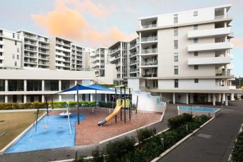 Executive Designer Apartment With Pool + Parking - Accommodation NT 3