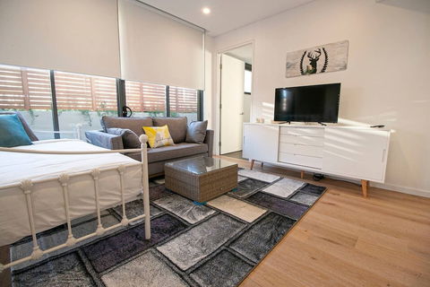 F03-darling Harbour 1 BDR APT - Accommodation NT 1