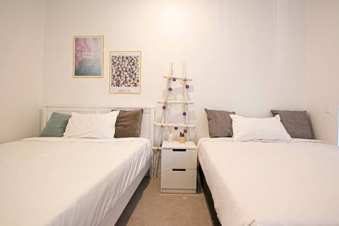 F03-darling Harbour 1 BDR APT - Accommodation NT 2