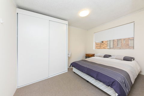 Dolphin Court Unit 1 - Accommodation NT 3