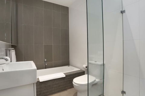 Kew Luxurious Townhouse - Accommodation NT 4