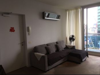 V Apartment - Accommodation NT 6
