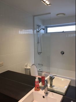 V Apartment - Accommodation NT 4