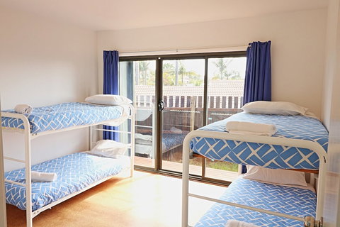 Break Point - Accommodation NT 2