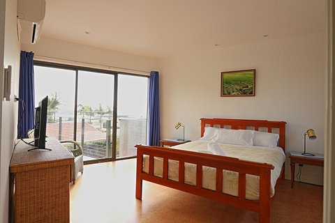 Break Point - Accommodation NT 4