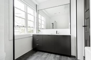 Stunning City Apartment H350 - Accommodation NT 2