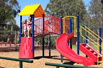 Yarraby Holiday Park - NT Tourism 4