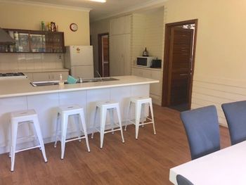 Caves Cottage - Accommodation NT 5