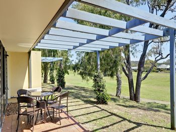 Villa 127 Horizons Golf Resort - NT Tourism 5