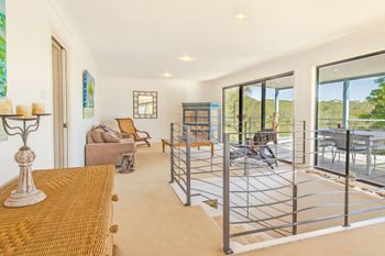 Spinnakers Loft 3 Bed Apartment - Accommodation NT 0
