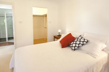 Spinnakers Loft 3 Bed Apartment - Accommodation NT 6