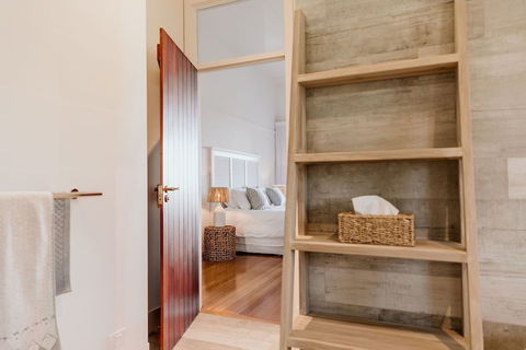 Waterfront - Accommodation NT 5