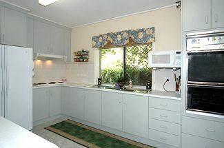 Ambience Holiday Apartments - Accommodation NT 3