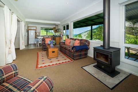 The Bryn At Tilba Family Cottage - Accommodation NT 6