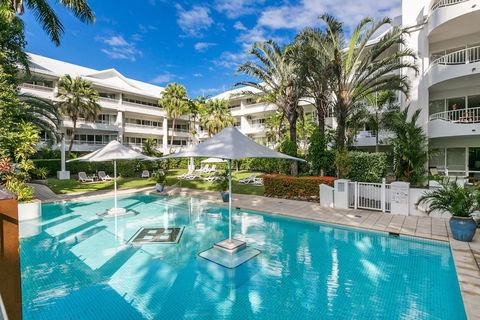 Poolside Apt In Alamanda Beachfront Resort 67 - Accommodation NT 2