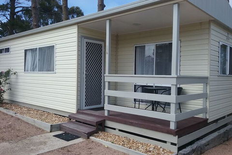 Lakes Caravilla Caravan Park - Accommodation NT 1