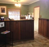 Charles Rasp Motor Inn  Cottages - Accommodation NT