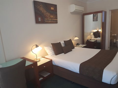 Mid City Motor Inn - Accommodation NT 6
