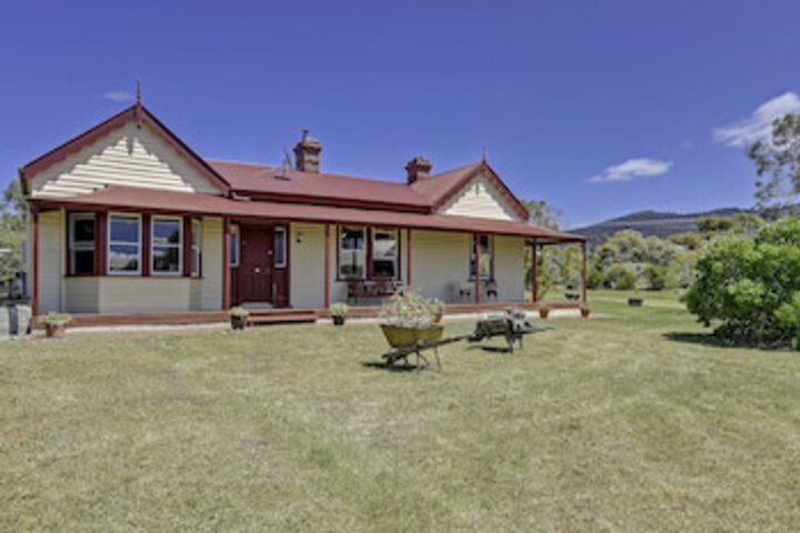  Accommodation NT