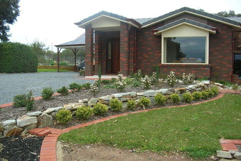 Mt Bold Estate - NT Tourism 1