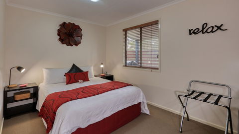 31 The Rocks - NT Tourism 3