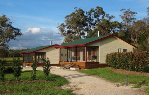 Maric Park Cottages - NT Tourism 6