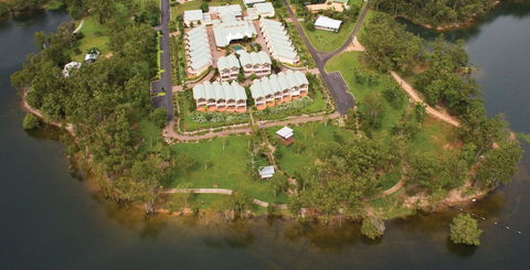 Tinaroo Lake Resort - Accommodation NT 0